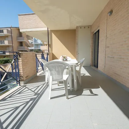 Appartement Bay C12 - Pineto