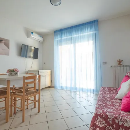 Appartement Bay C12 - Pineto