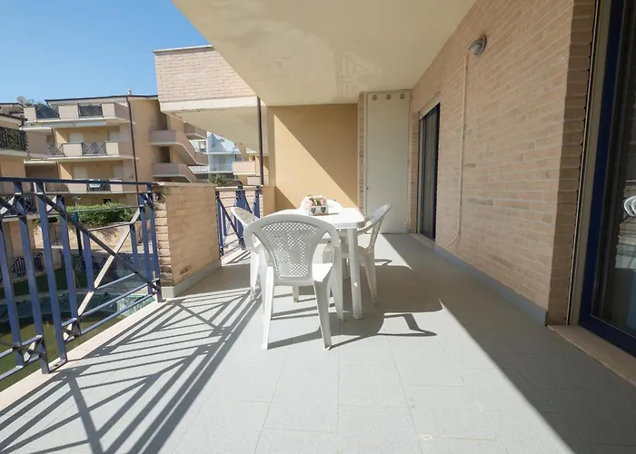 Appartement Bay C12 - Pineto